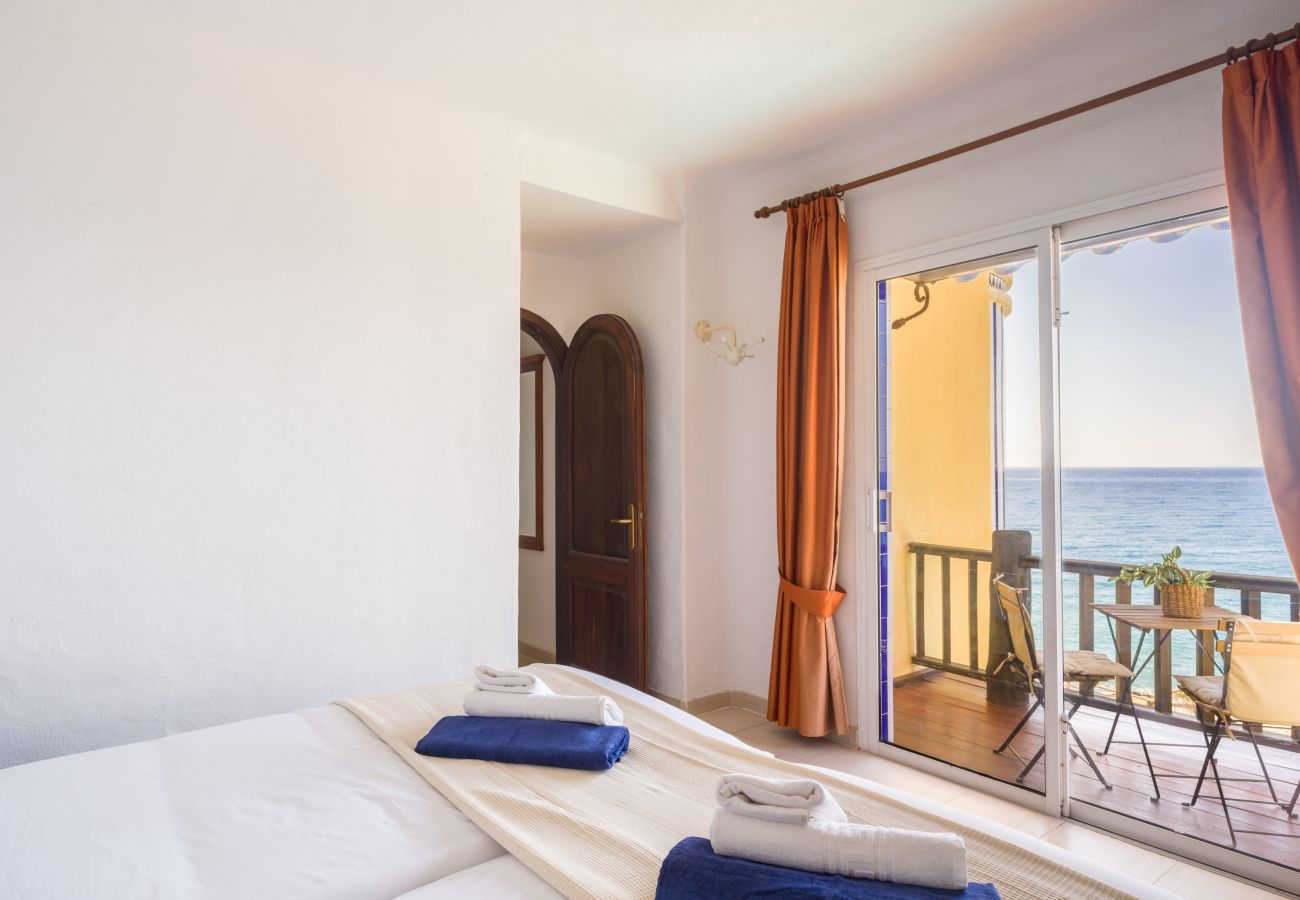 Ferienhaus in San Bartolomé de Tirajana - Altamar 60 Balcony beach views By CanariasGetaway