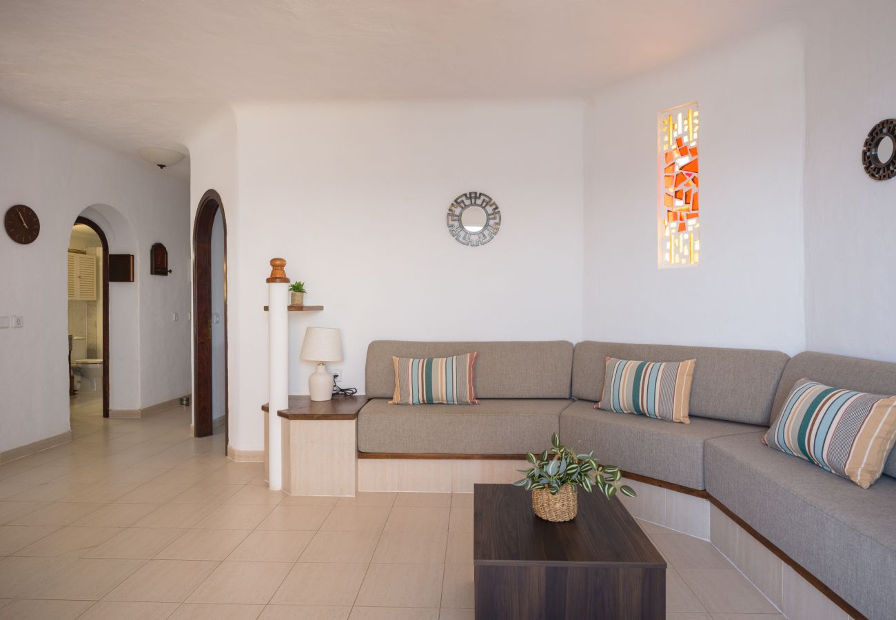 Ferienhaus in San Bartolomé de Tirajana - Altamar 60 Balcony beach views By CanariasGetaway