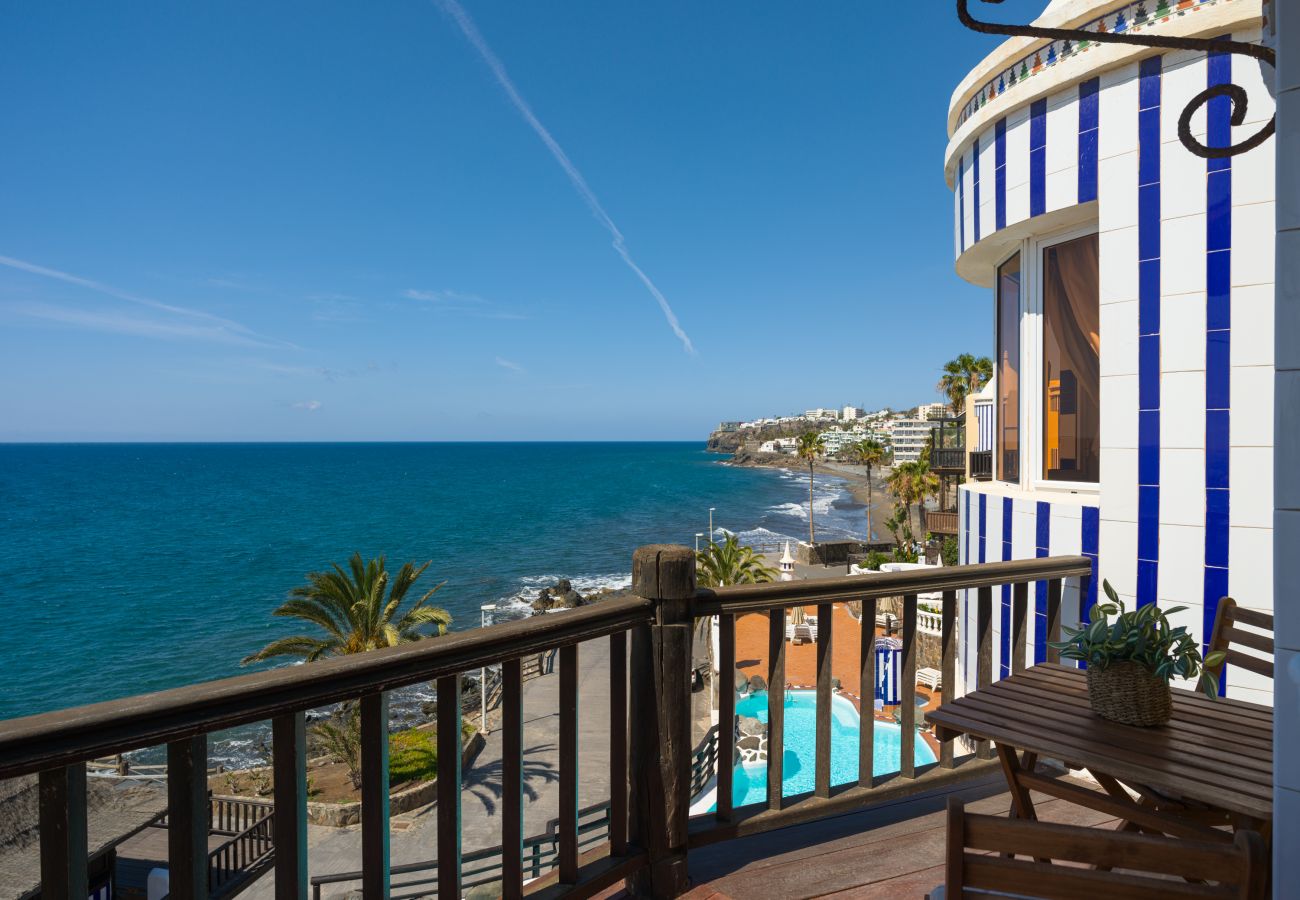 Ferienhaus in San Bartolomé de Tirajana - Altamar 60 Balcony beach views By CanariasGetaway