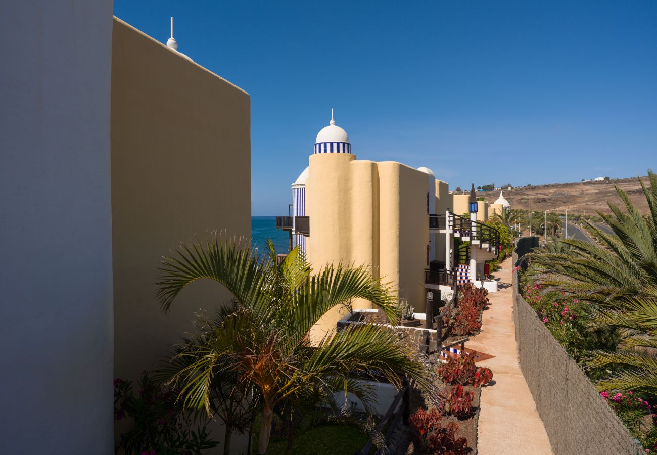 Ferienhaus in San Bartolomé de Tirajana - Altamar 60 Balcony beach views By CanariasGetaway