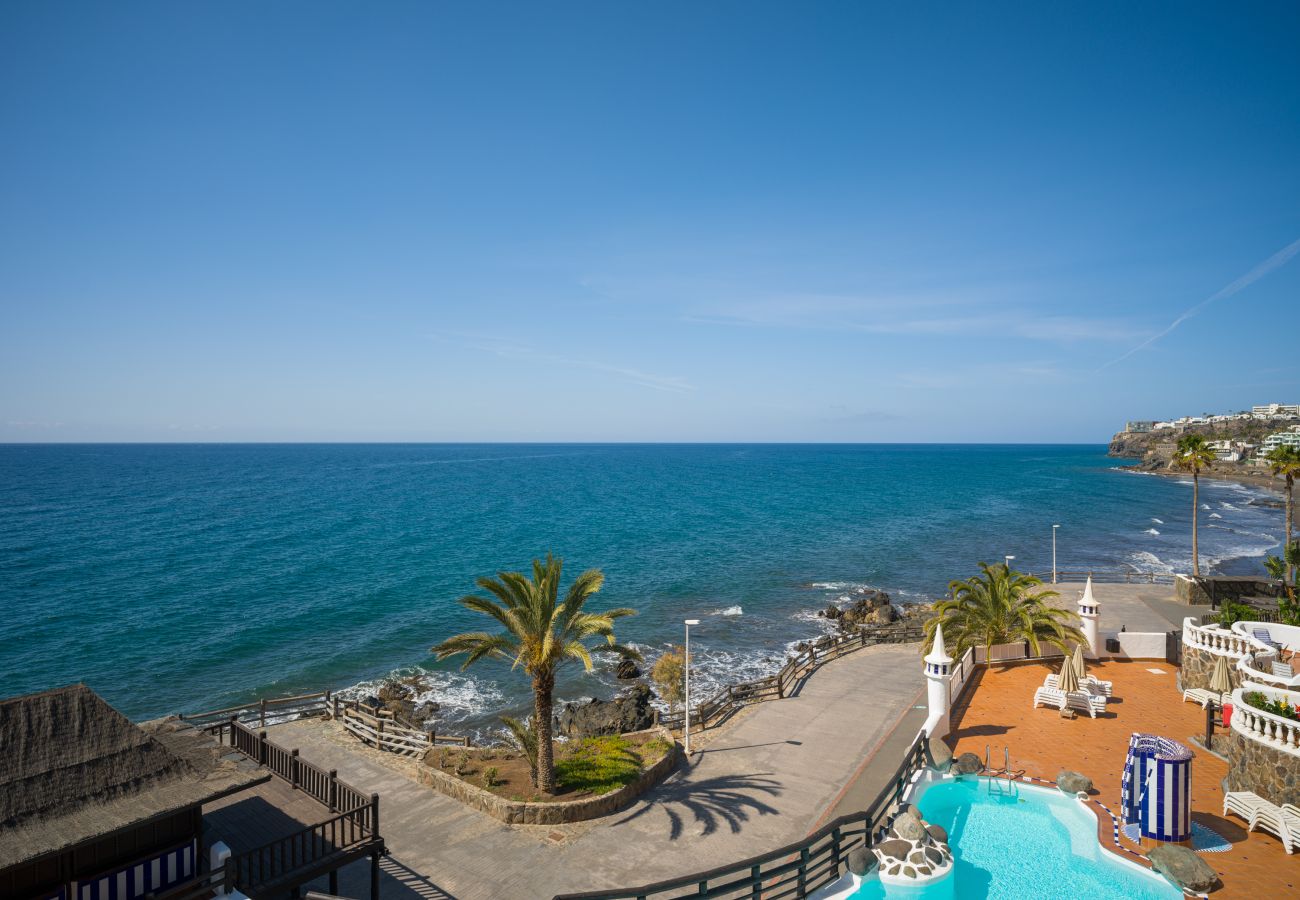 Ferienhaus in San Bartolomé de Tirajana - Altamar 60 Balcony beach views By CanariasGetaway