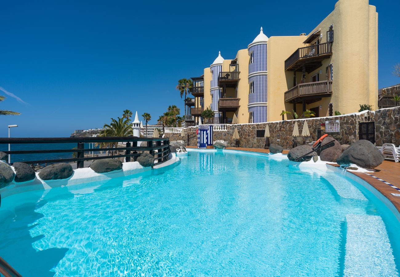 Ferienhaus in San Bartolomé de Tirajana - Altamar 60 Balcony beach views By CanariasGetaway