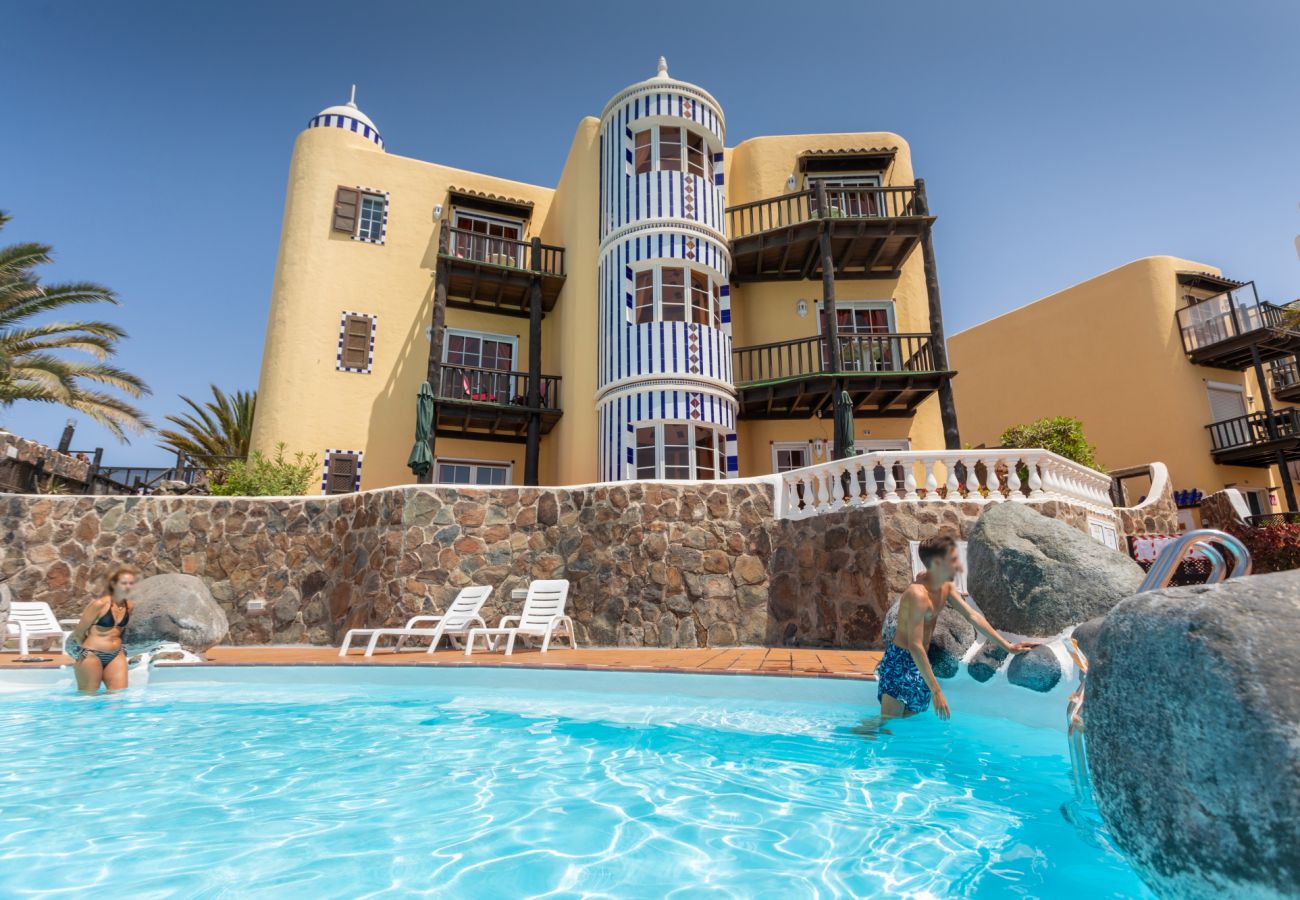 Ferienhaus in San Bartolomé de Tirajana - Altamar 44 balcony&pool By CanariasGetaway