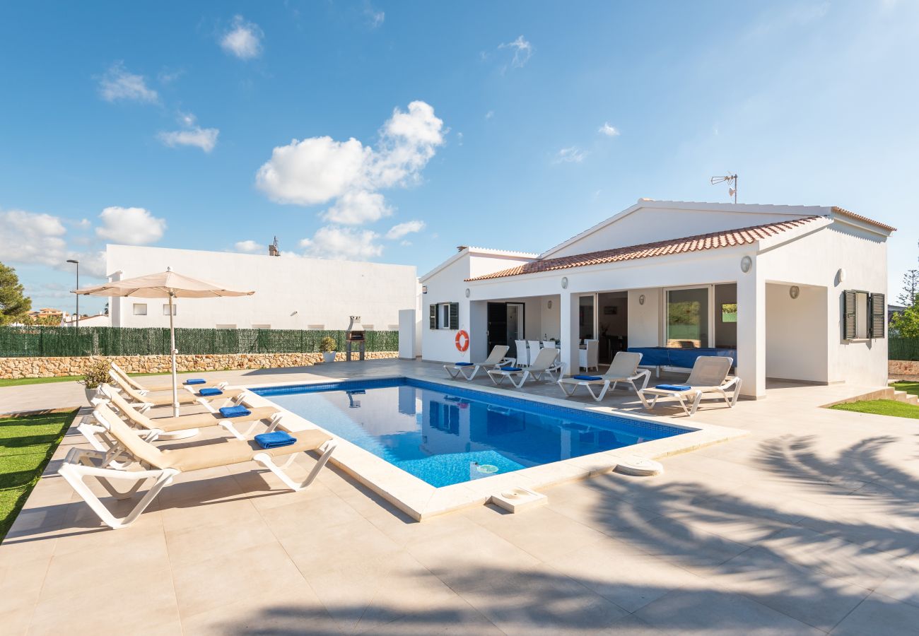Villa in Cala´n Bosch - Menorca Anaïs