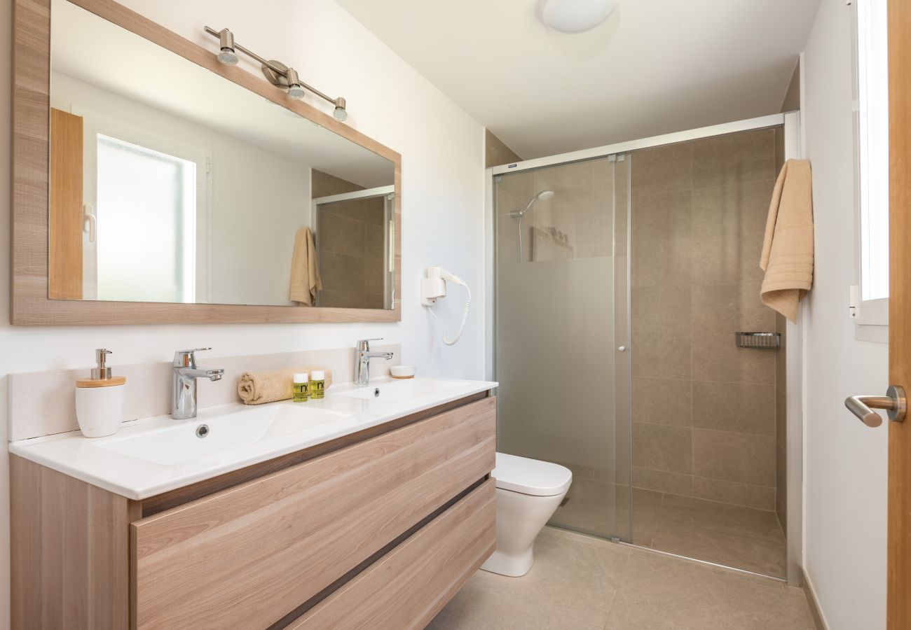 Villa in Cala´n Bosch - Menorca Anaïs