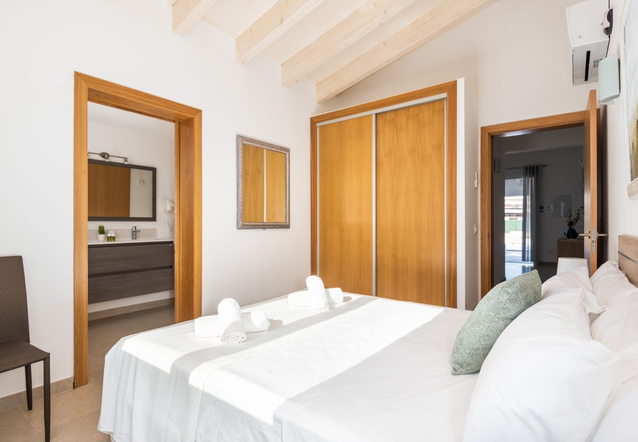 Villa in Cala´n Bosch - Menorca Anaïs