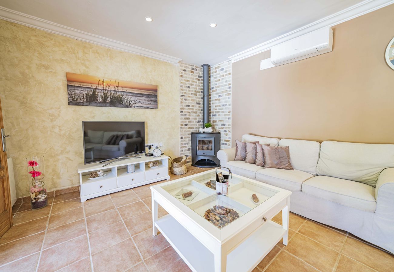 Villa in Muro - V. Benestar Pool and Beach Platja de Muro