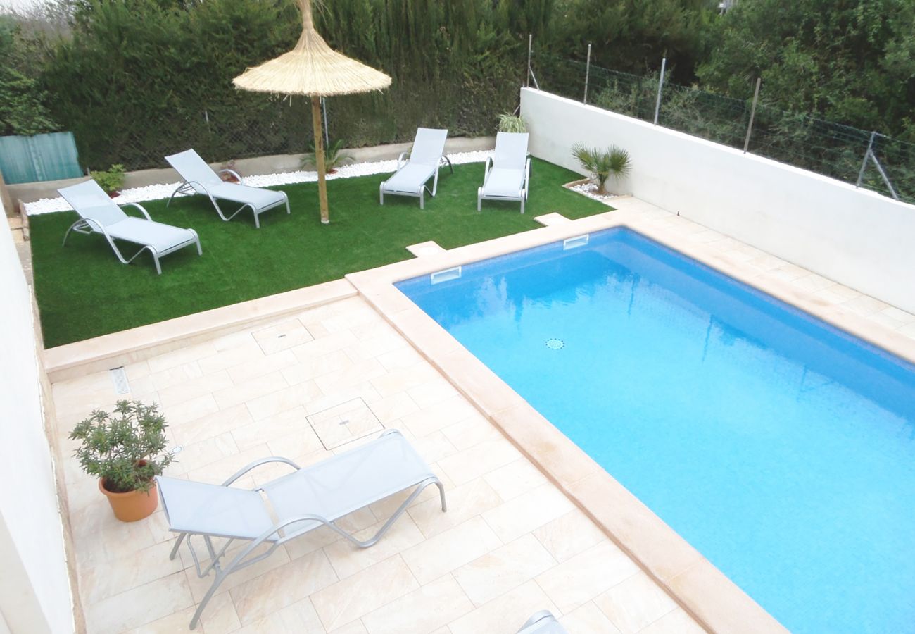 Villa in Alcudia - V. Tacaritx de Bonaire
