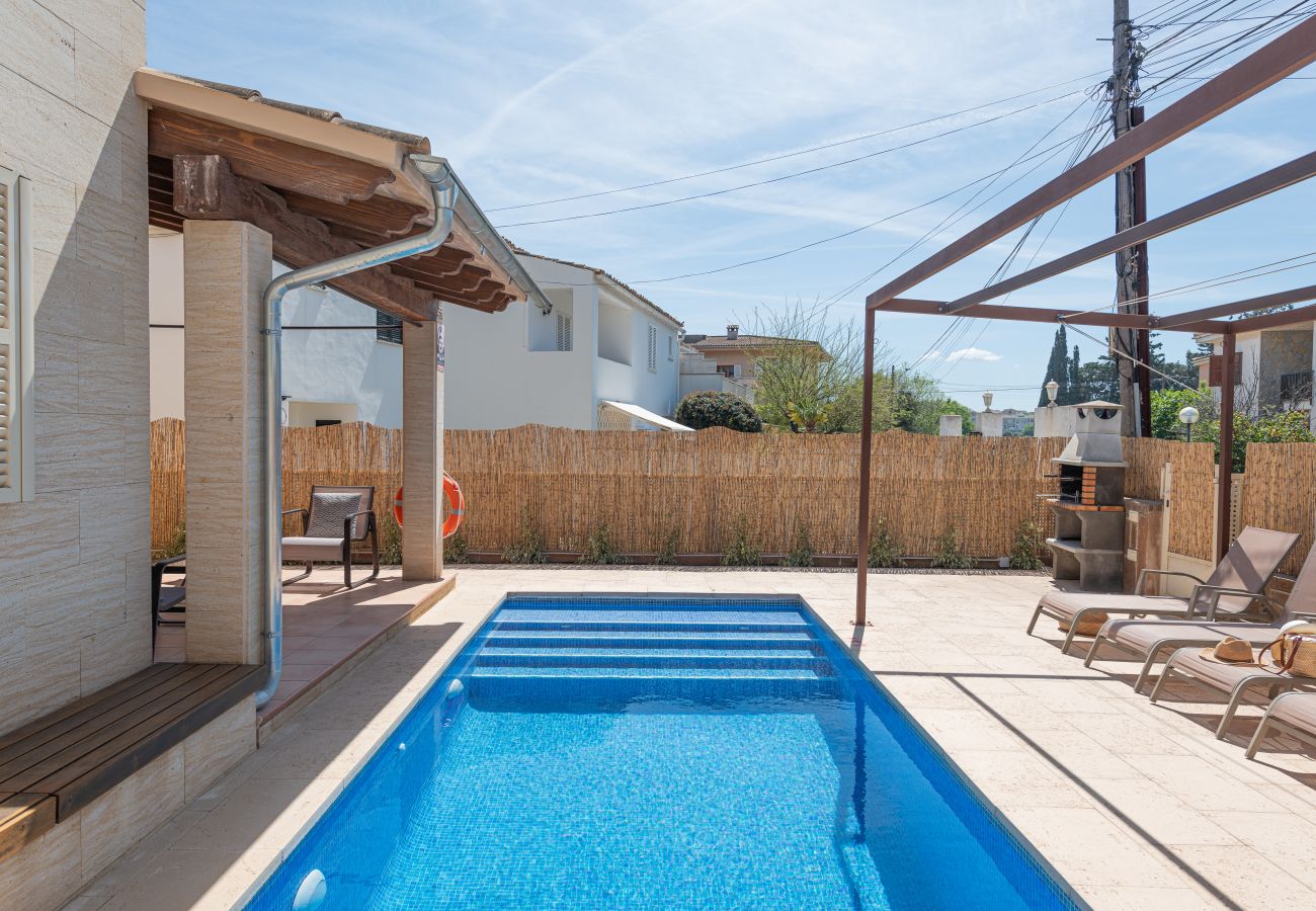 Villa in Alcudia - V. Ca S'Ingles with pool for 8