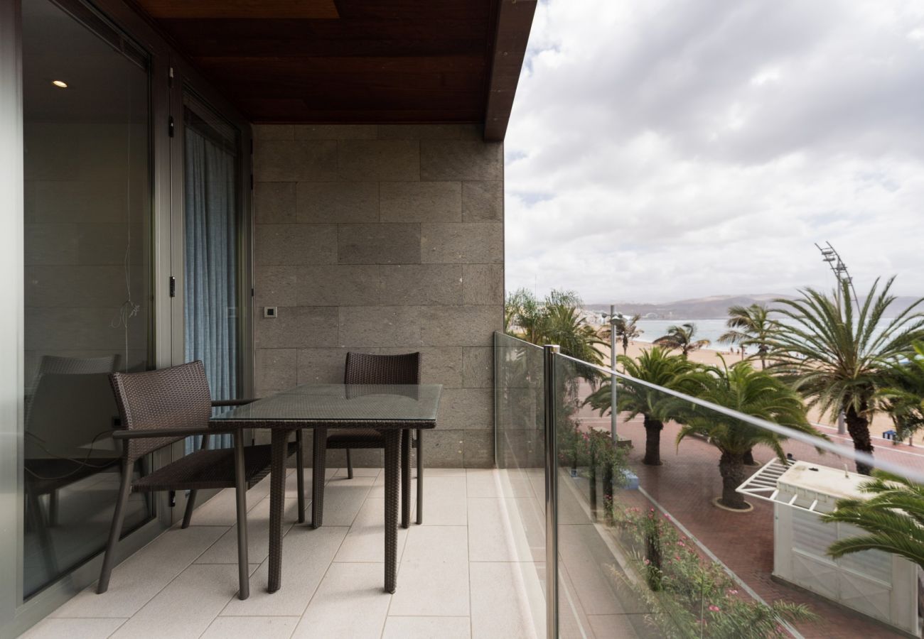 Haus in Las Palmas de Gran Canaria - Balcony above the Sea -2I  By CanariasGetaway