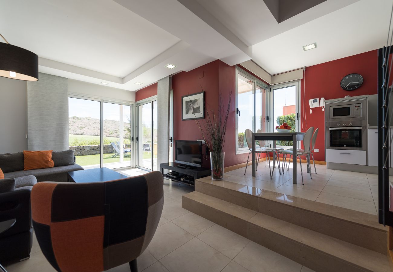 Villa in San Bartolomé de Tirajana - Vista Golf 21
