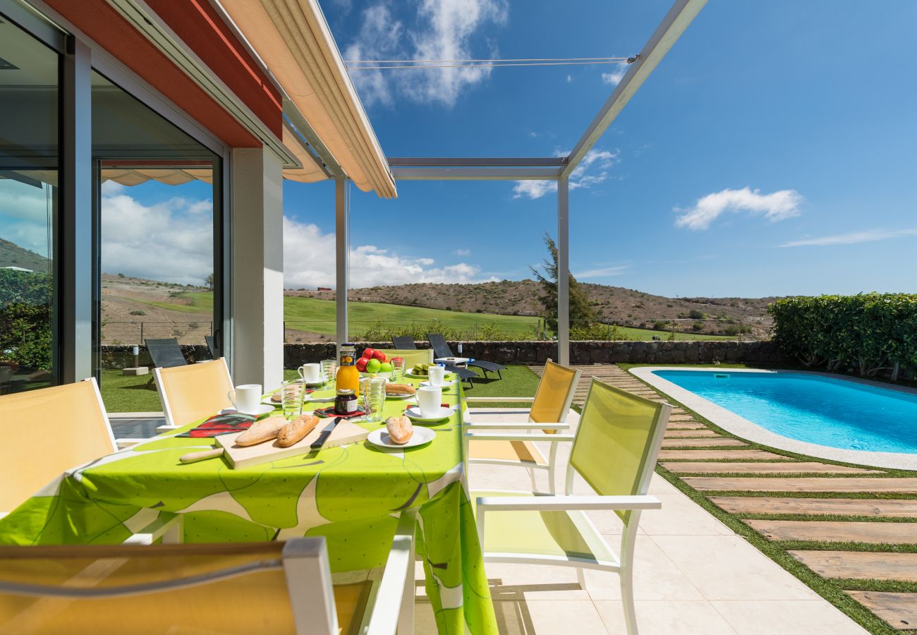 Villa in San Bartolomé de Tirajana - Vista Golf 21