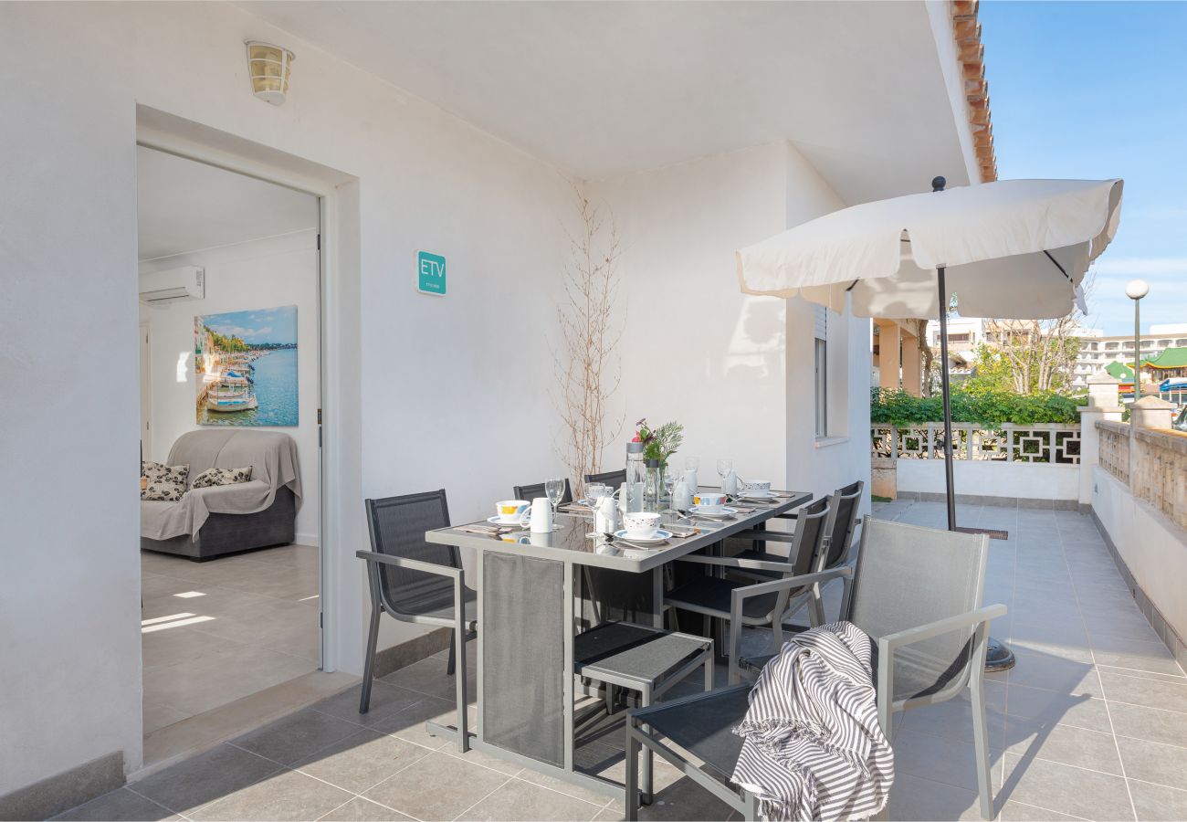 Villa in Alcudia - V. Casa Blanca, pool and beach