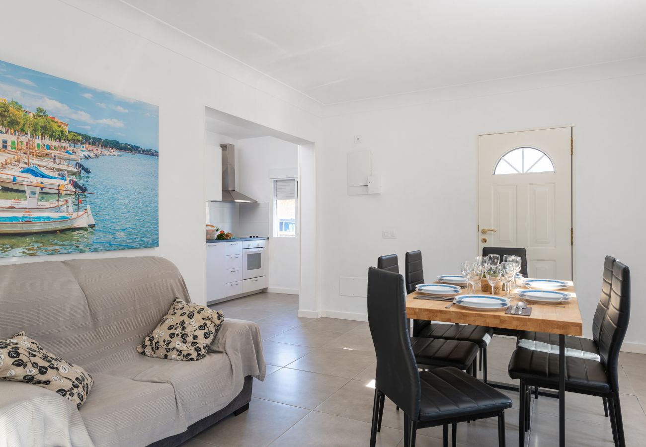 Villa in Alcudia - V. Casa Blanca, pool and beach