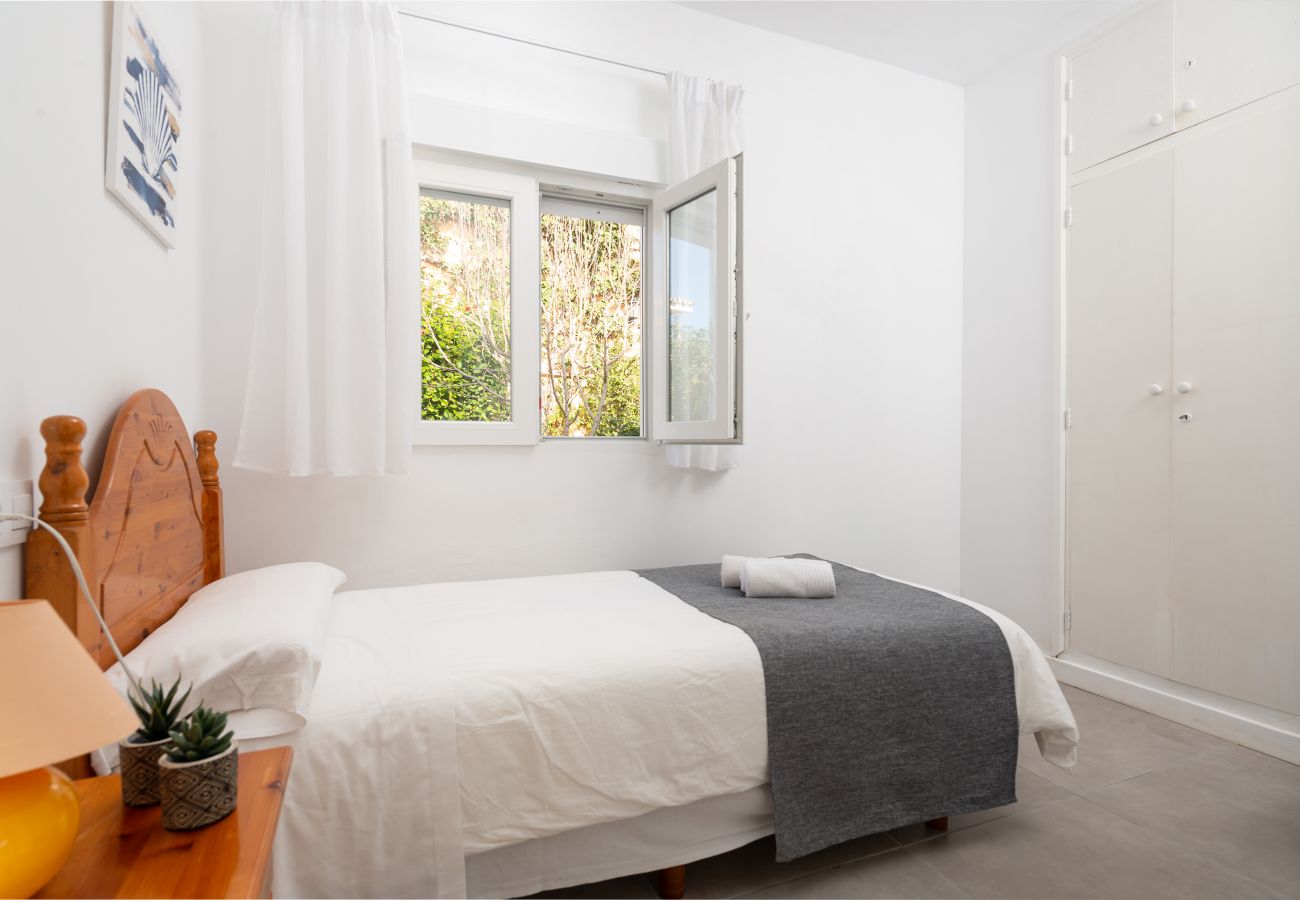 Villa in Alcudia - V. Casa Blanca, pool and beach