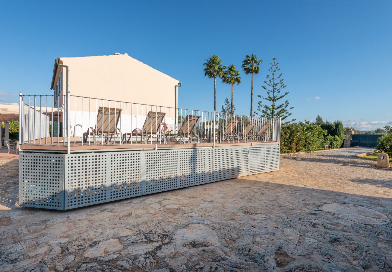 Villa in Llubi - V. Can Rafelino, pool and relax