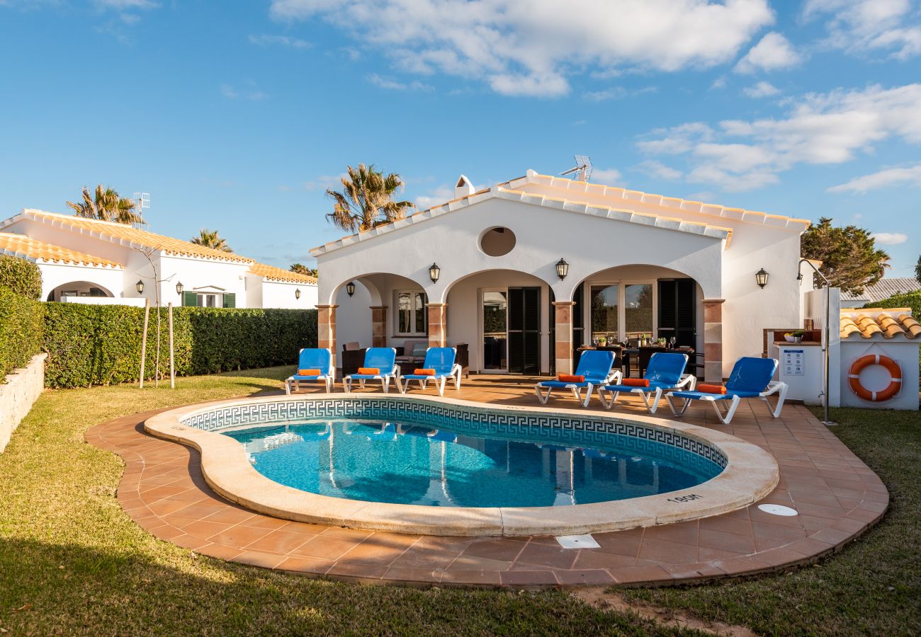 Villa in Cap d´Artruix - Menorca LIRIO