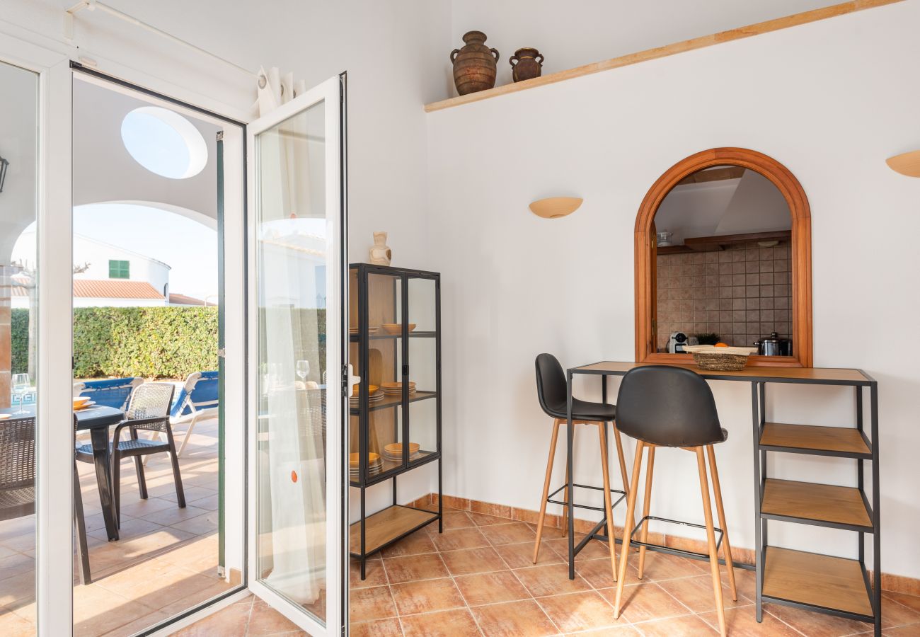Villa in Cap d´Artruix - Menorca Fucsia