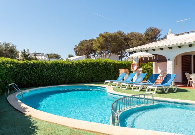 Ferienwohnung in Cala Blanca - Apartamentos  MONSINES 11 A Ferienwohnung in Cala Blanca - Apartamentos  MONSINES 11 A
