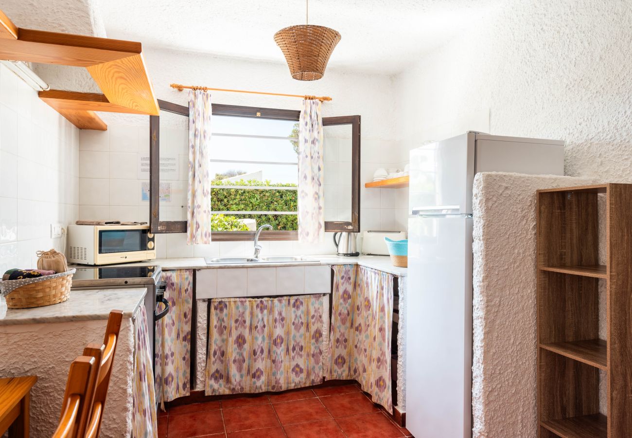 Ferienwohnung in Cala Blanca - Apartamentos  MONSINES 11 A