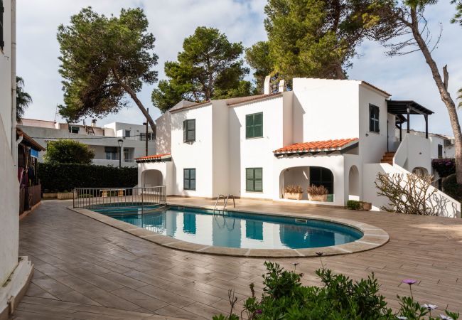 Ferienwohnung in Cala Blanca - Apartamento FONA Ferienwohnung in Cala Blanca - Apartamento FONA
