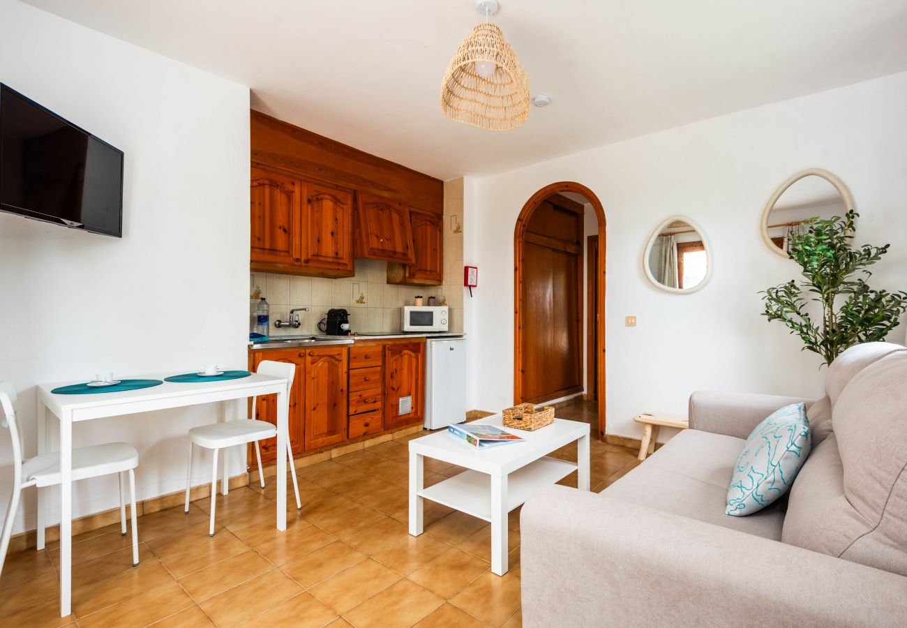 Ferienwohnung in Cala Blanca - Apartamento C3 Mar Blanca