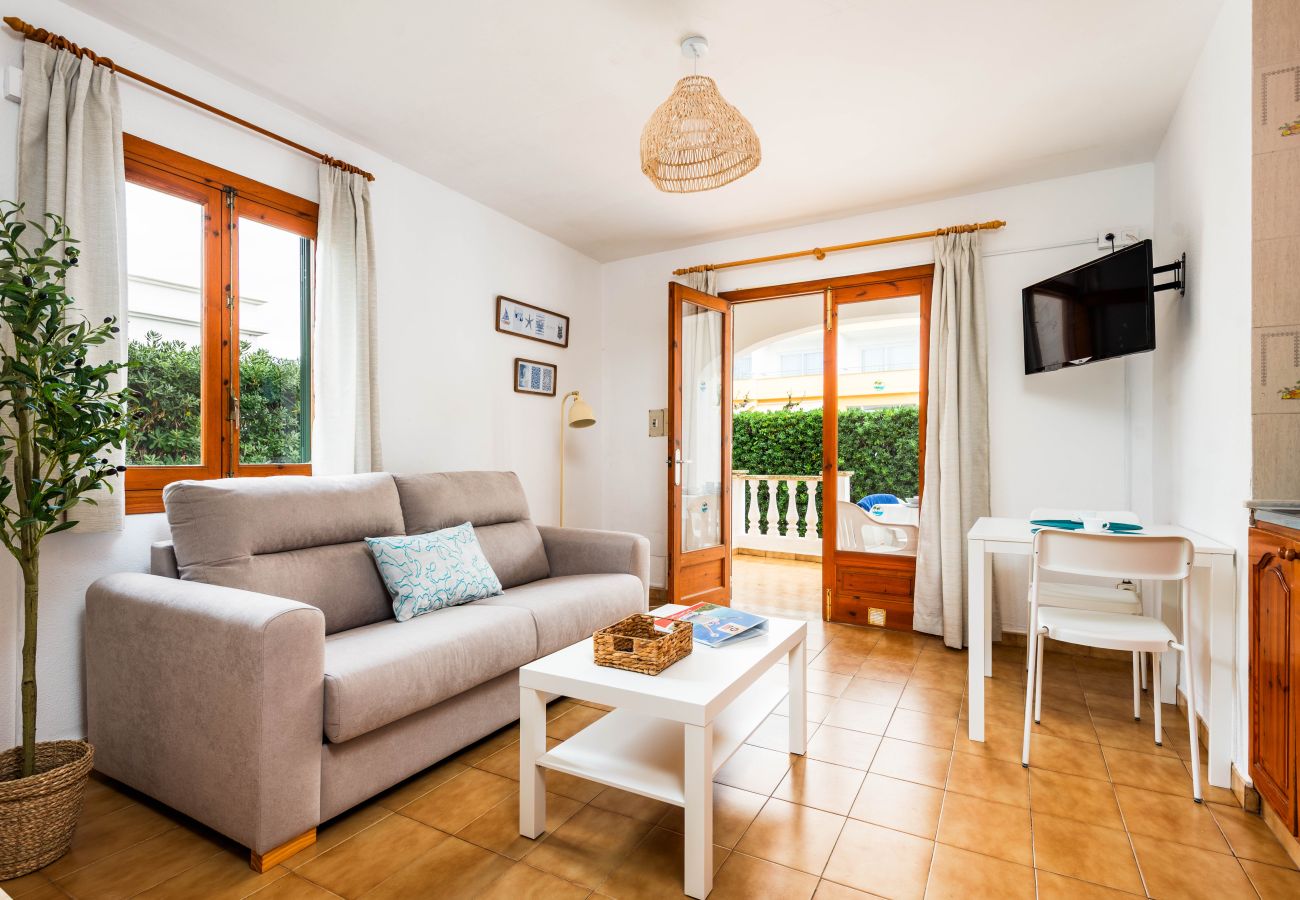 Ferienwohnung in Cala Blanca - Apartamento C6 Mar Blanca