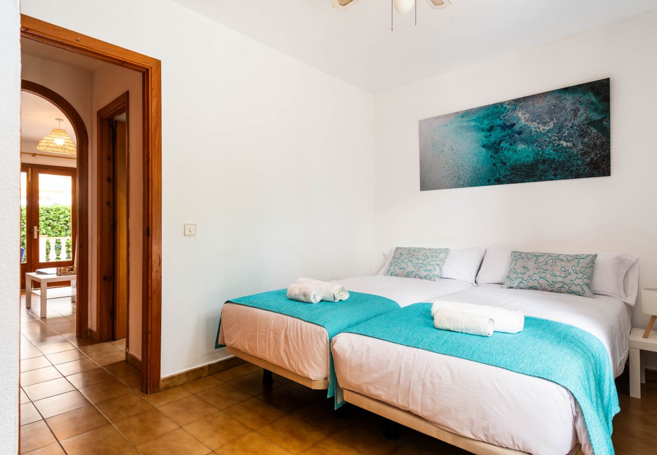 Ferienwohnung in Cala Blanca - Apartamento D4 Mar Blanca