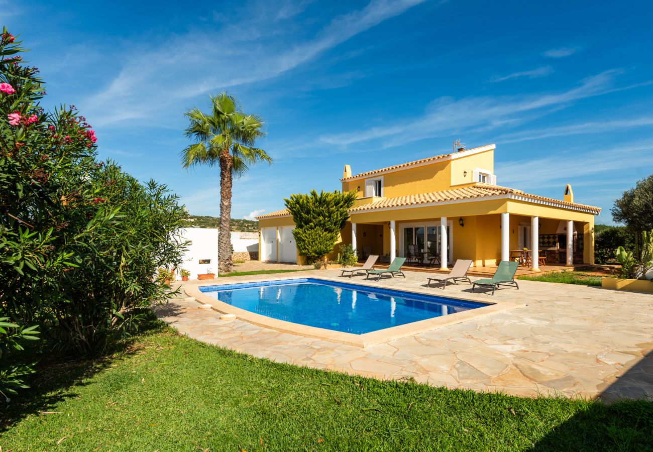 Villa in Cala´n Blanes - Menorca Tramuntana