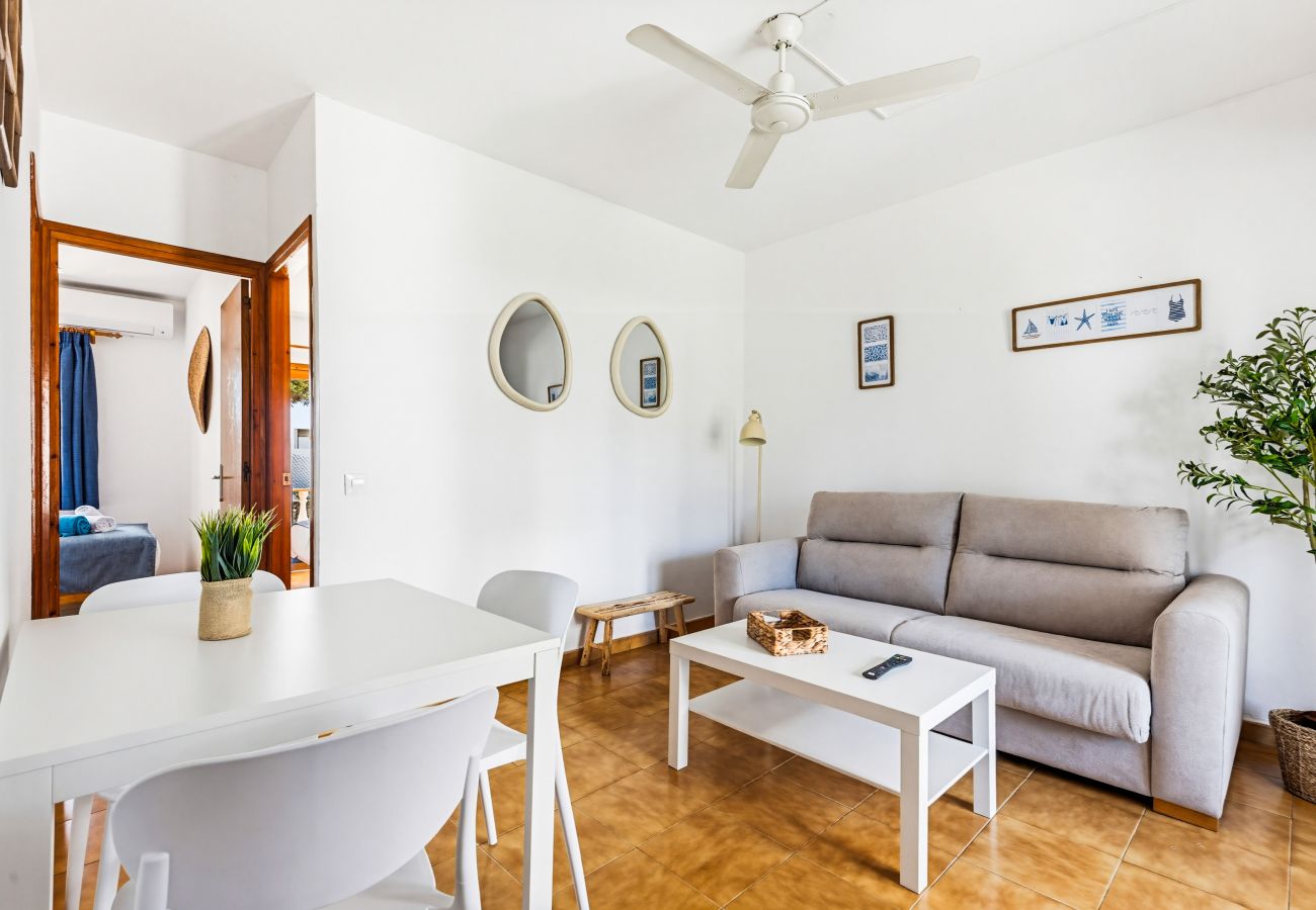 Ferienwohnung in Cala Blanca - Apartamento B2 Mar Blanca