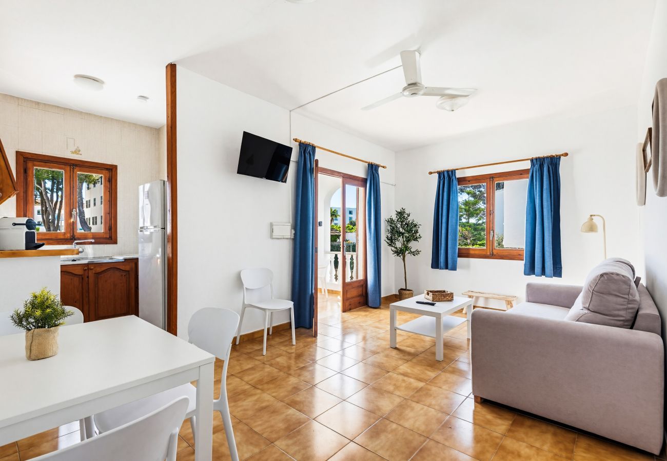 Ferienwohnung in Cala Blanca - Apartamento B2 Mar Blanca