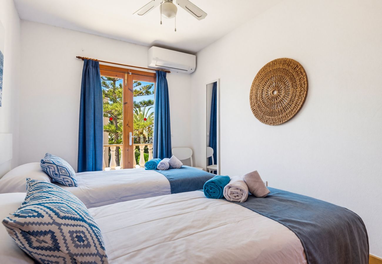 Ferienwohnung in Cala Blanca - Apartamento B2 Mar Blanca
