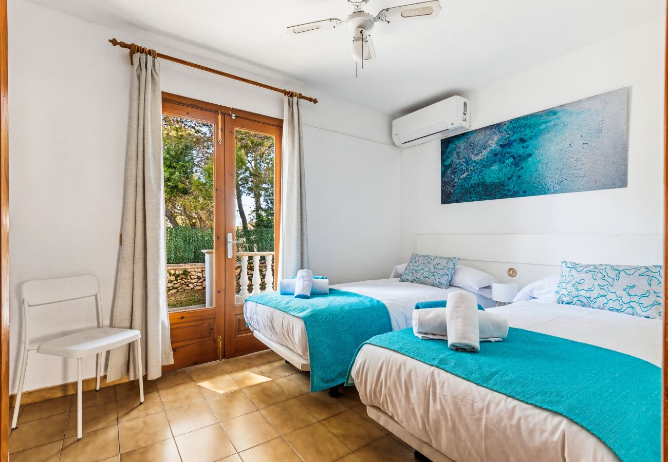 Ferienwohnung in Cala Blanca - Apartamento D1 Mar Blanca