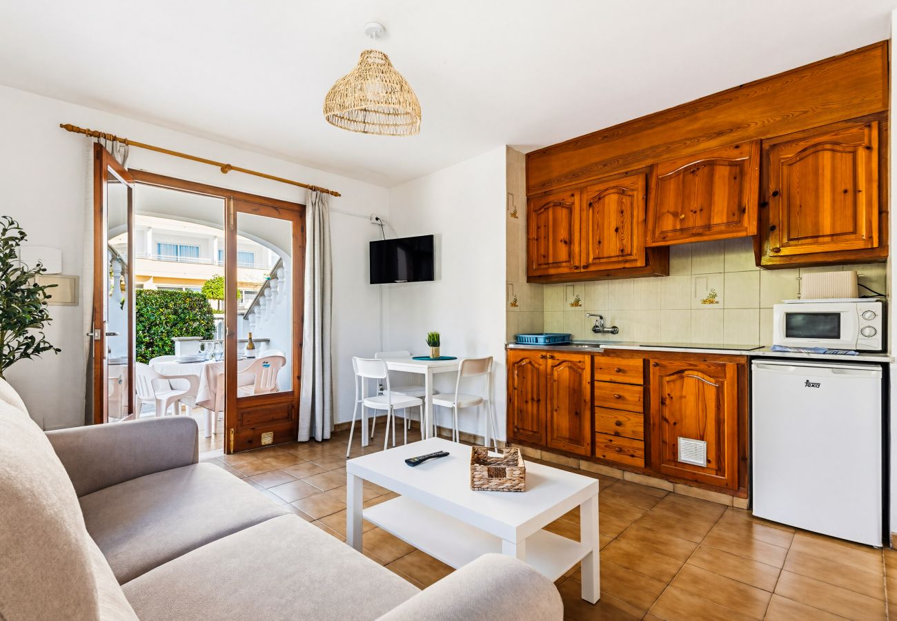 Ferienwohnung in Cala Blanca - Apartamento D1 Mar Blanca